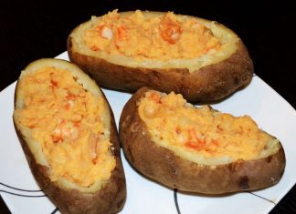 Krompir punjen plodovima mora krompir-punjen-plodovima-mora
