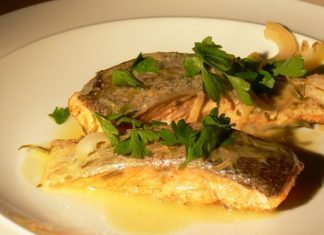 Pastrmka u vinu pastrmka u vinu recept