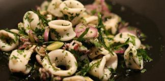 Posna salata od lignji posna salata od lignji
