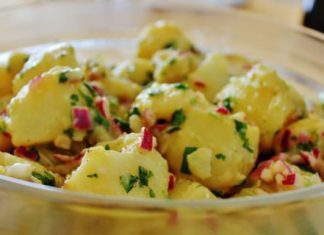 Neobična krompir salata krompir salata