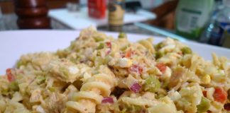 Posna salata sa tunjevinom posna salata sa tunjevinom