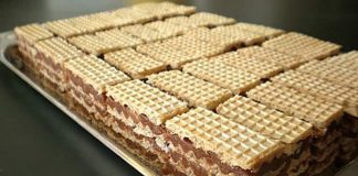 Posne oblande sa čokoladom posne oblande sa cokoladom