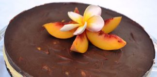 Posna torta s breskvama torta sa breskvama