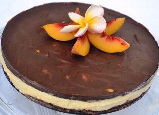 Posna torta s breskvama torta sa breskvama