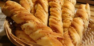 Posni štapići sa kikirikijem Štapići sa kikirikijem