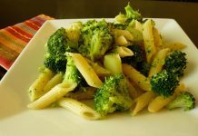 Posna pasta sa brokolijem posna pasta sa brokolijem