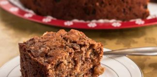 Posna torta sa suvim groždjem posna torta sa suvim grozdjem