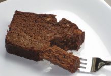 Posno medeno srce na vodi medeno srce na vodi
