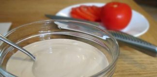 Tahini (tan) sos tahini sos recept