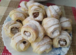 Posne kiflice sa orasima Posne kiflice sa orasima