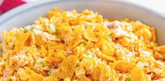 Posna meksička salata sa čipsom Meksička salata sa čipsom
