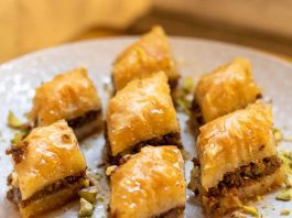 Posna baklava sa orasima i cimetom