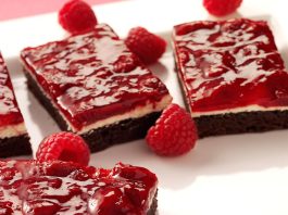 Posne medene kocke sa malinama