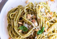 Posne špagete sa pesto sosom Posne špagete sa pesto sososm