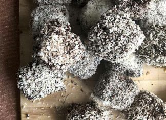 Posne starinske kocke sa medom i belim vinom Posne starinske kocke sa medom i belim vinom