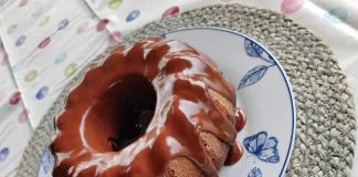 Posni kuglof sa kafom Posni kuglof sa kafom