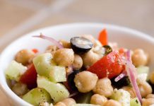 Posna aromatična salata od leblebija i pasulja Posna aromatična salata od leblebija i pasulja