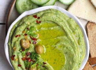 Posni humus sa sremušem Posni humus sa sremušem