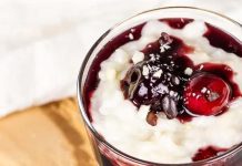 Posni slatki puding sa višnjama Posni slatki puding sa višnjama
