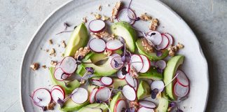 Posna salata od rotkvica i avokada Posna salata od rotkvica i avokada