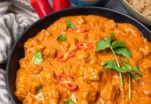 Posni tofu u kari sosu Posni tofu u kari sosu