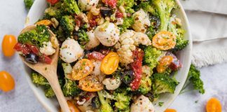 Posna salata od brokolija i karfiola Posna salata od brokolija i karfiola