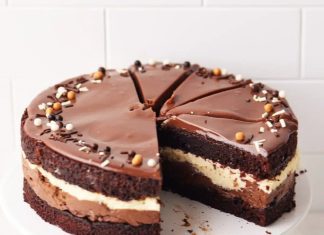Posni kinder bueno kolač Posni kinder bueno kolač