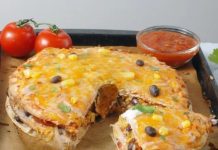 Posna pita sa crnim pasuljem i kukuruzom Posna pita sa crnim pasuljem i kukuruzom