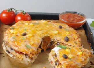 Posna pita sa crnim pasuljem i kukuruzom Posna pita sa crnim pasuljem i kukuruzom