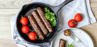 Posni ćevapi od tofua i povrća Posni ćevapi od tofua i povrća