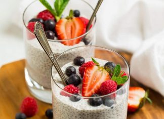 Posni čia puding sa voćem Posni čia puding sa voćem