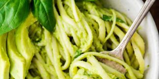 Posna pasta sa avokado sosom Posna pasta sa avokado sosom