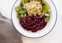 Posna salata sa tunjevinom i cveklom Posna salata sa tunjevinom i cveklom