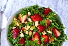 Posna salata od rukole i jagoda Posna salata od rukole i jagoda
