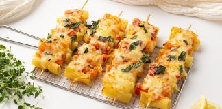 Posni ražnjići od makarona Posni ražnjići od makarona