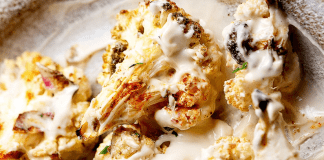 Posni pečeni karfiol sa tahini sosom Posni pečeni karfiol sa tahini sosom