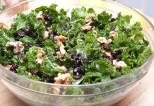 Posna salata od kelja sa brusnicama i orasima Posna salata od kelja sa brusnicama i orasima