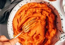 Posna pita sa batatom i orasima Posna pita sa batatom i orasima