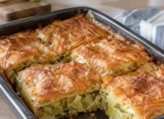 Posna pita sa krompirom i prazilukom Posna pita sa krompirom i prazilukom